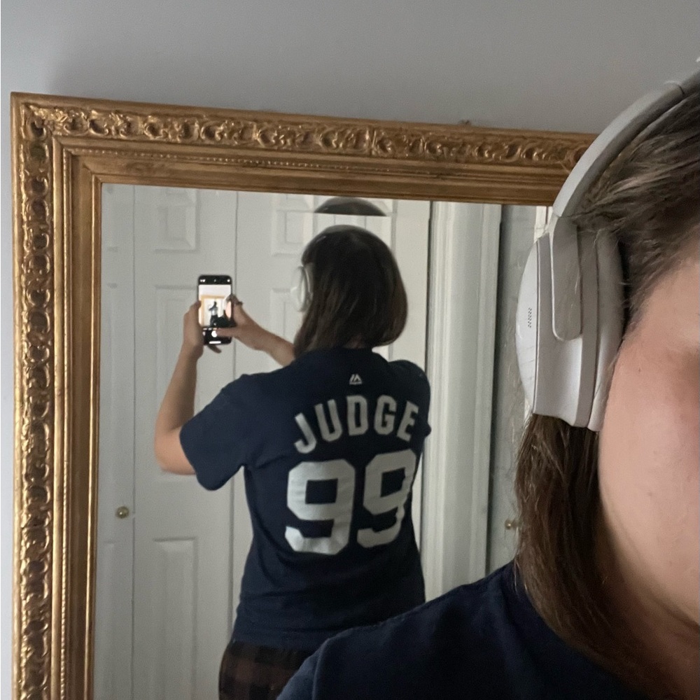 Aaron Judge Tee Size M - image 4